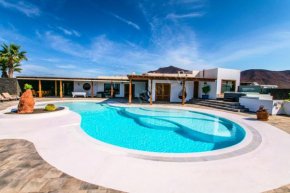 217 - Casa Cacti by Villas Now Ltd, Playa Blanca